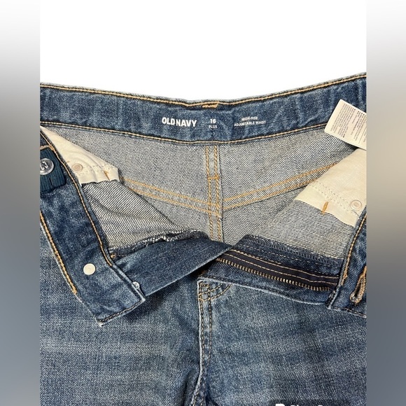 Old Navy Girls High Rise Adjustable Waist Denim Shorts For Youth. Size :16 Plus - Picture 5 of 6
